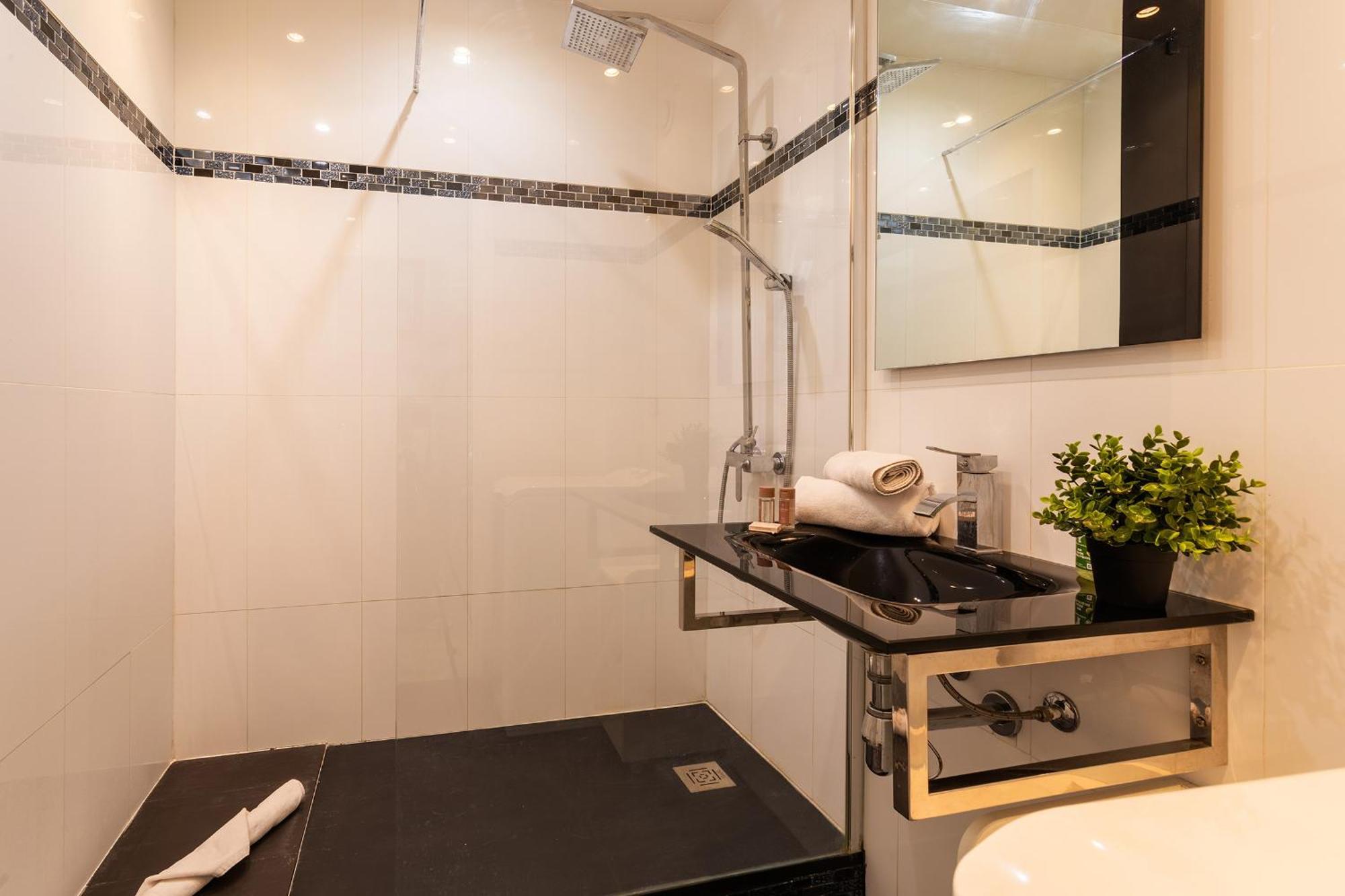 Massenet View Ap4168 Nice, By Riviera Holiday Homes Luaran gambar